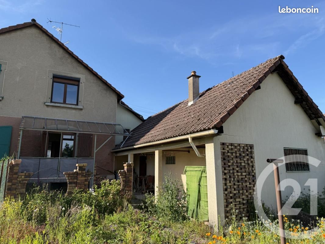 Maison 3 pièces 70 m² · à Héricourt · 70 m² · 85 000 €