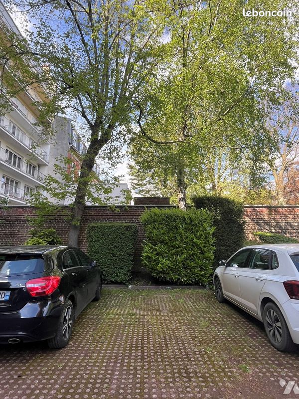 Parking LA MADELEINE · 80 €/mois
