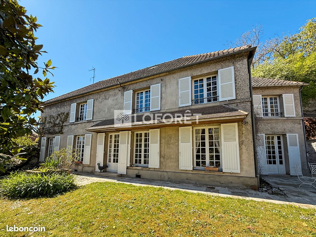 Maison 9 pièces 228 m² · à Chantilly · 228 m² · 829 000 €