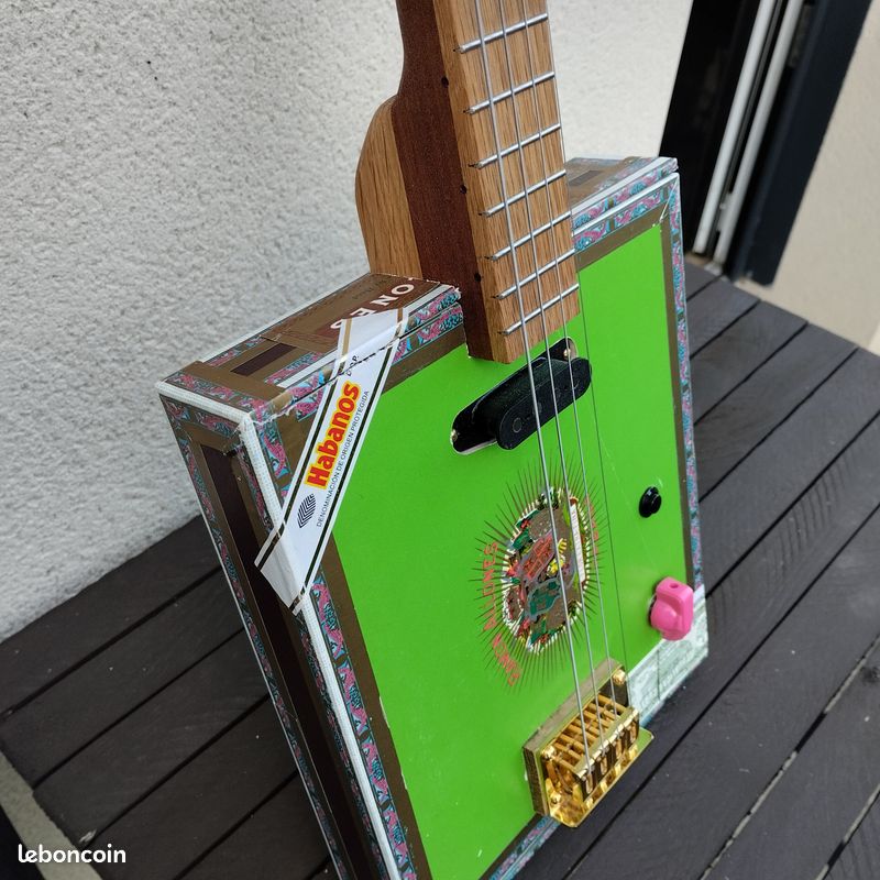 Cigar Box Guitar CBG frettée 4 cordes RAMON (image 5)