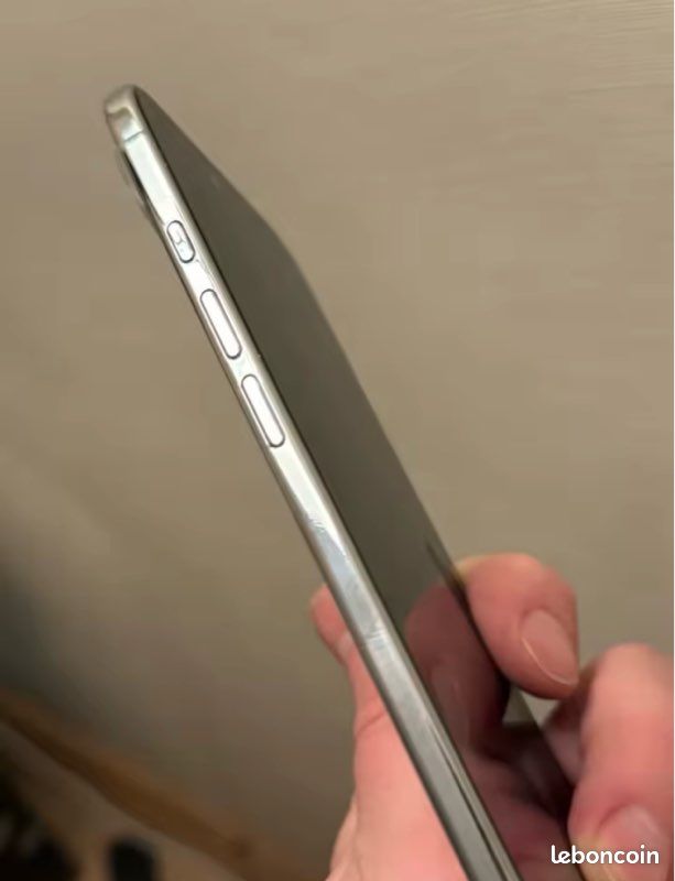 IPhone 17 Air (image 3)