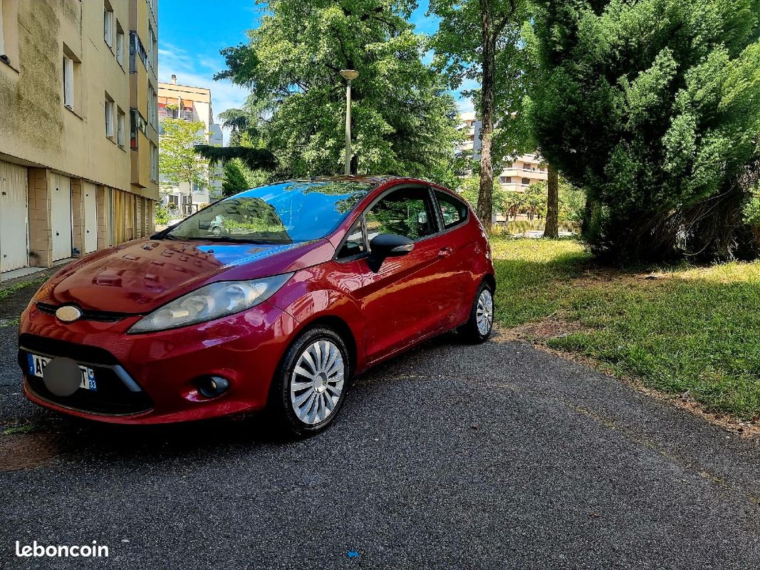 Ford Fiesta 1.4 TDCi 68 3 mois garantie - Voitures