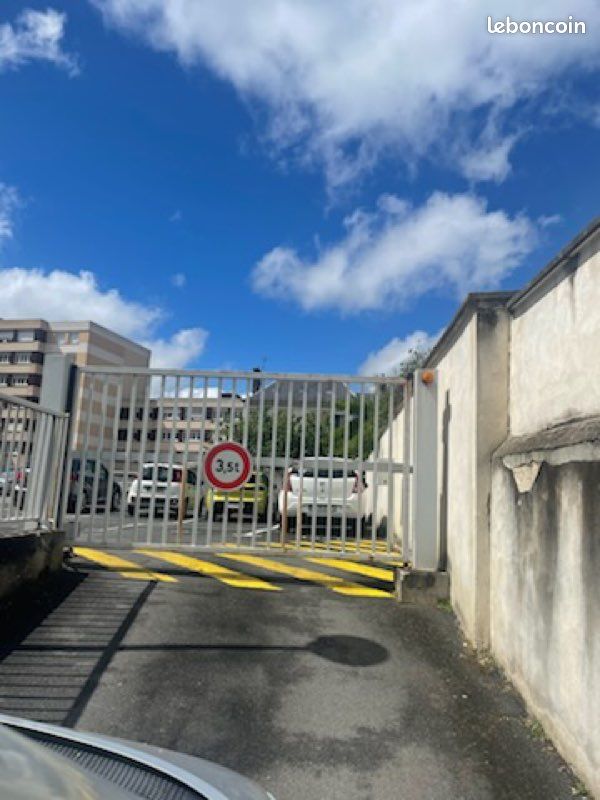 Local commercial 1 pièce 15 m² · à Évreux · 15 m² · 17 000 €