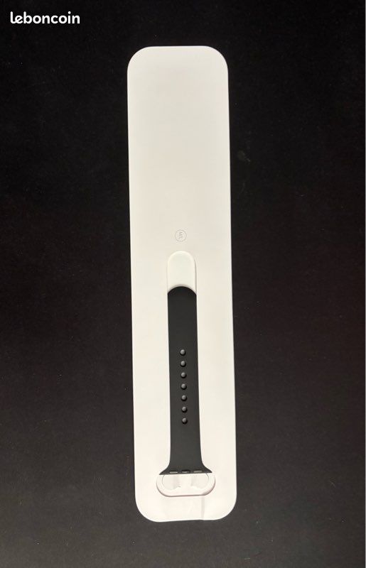 Apple Watch Series 5 40 mm (image 9)
