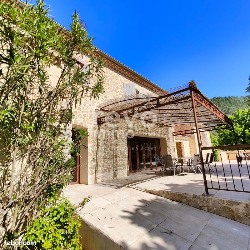 Maison 14 pièces 273 m² · à Propiac · 273 m² · 779 000 €