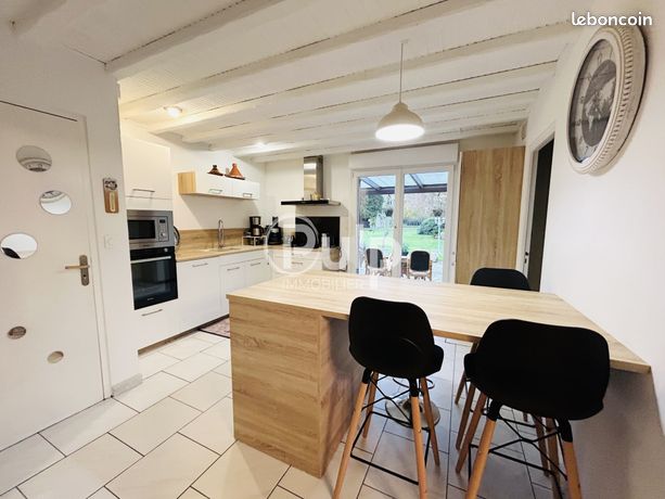 Propriété 7 pièces 135 m²
