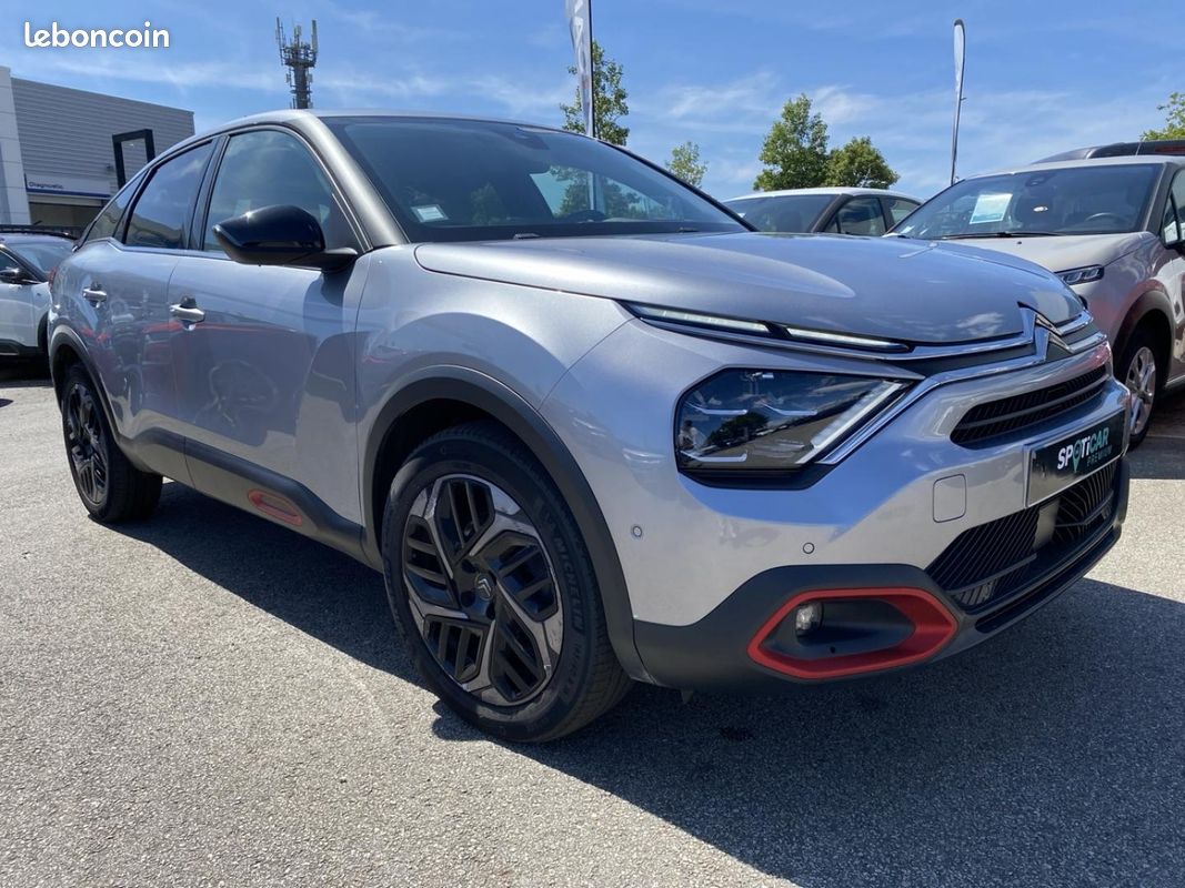 Citroen C4 PureTech 155 Shine EAT8 + attelage (image 28)