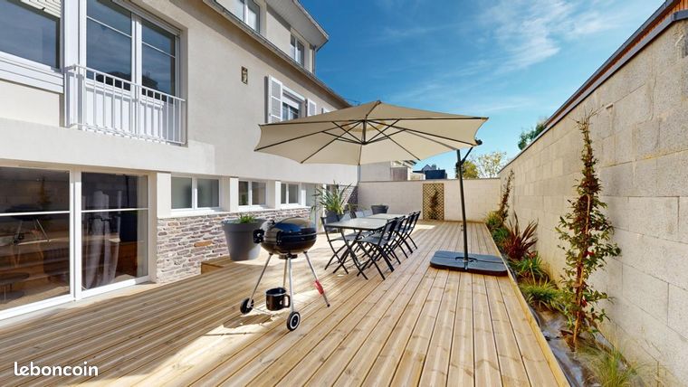Maison 7 pièces 275 m² — 6