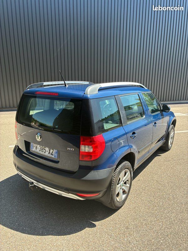 Skoda Yeti 2.0 TDI CR 110 BVM6 4x4 ATTELAGE (image 4)