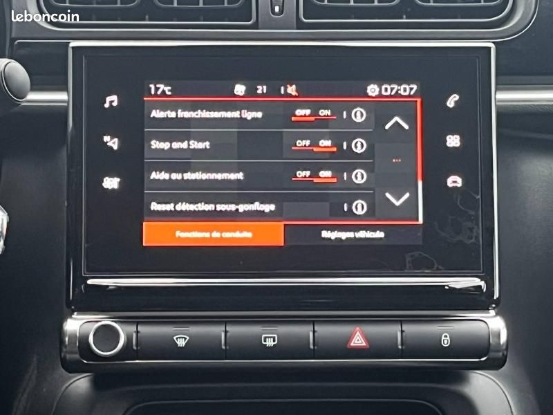 Citroen C3 Essence 83 PLUS Radar Recul CarPlay Clim Auto Régulateur 1ère main (image 19)