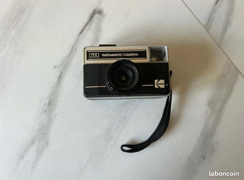 Appareil photo vintage Kodak Instamatic 77X Photo, audio vidéo