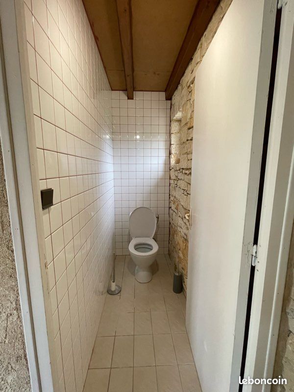 Maison-loft de 80m2 avec jardin et piscine (image 11)