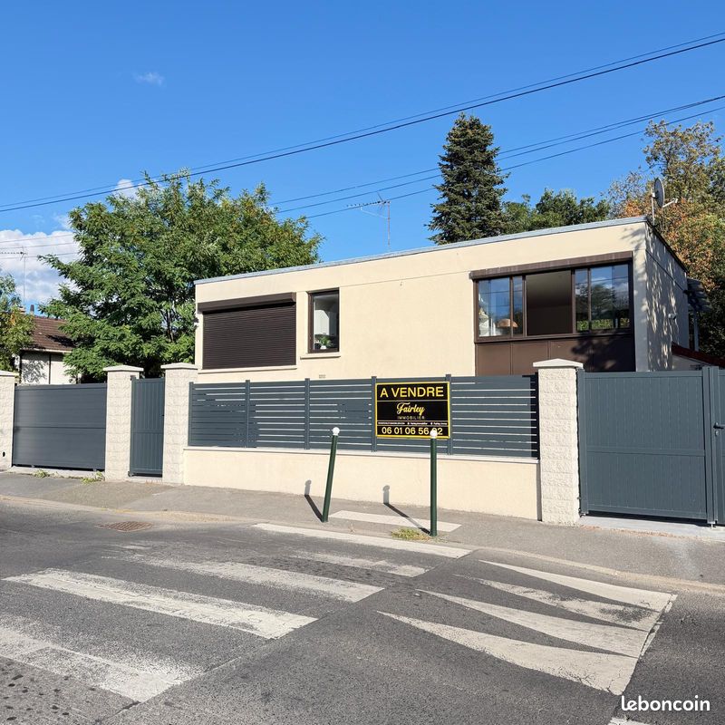 Maison 8 pièces 217 m² · à Montigny-lès-Cormeilles · 217 m² · 595 000 €