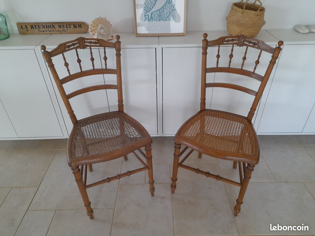 Chaises anciennes (image 1)