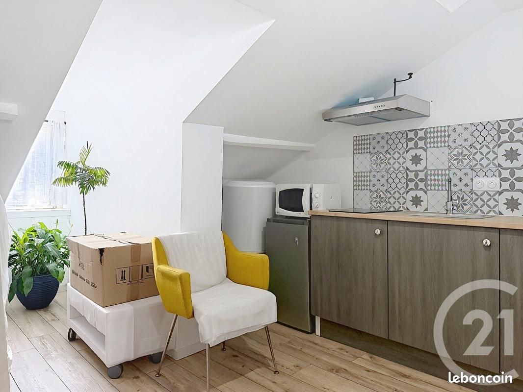 Appartement 1 pièce 16 m² · à Périgueux · 16 m² · 380 €