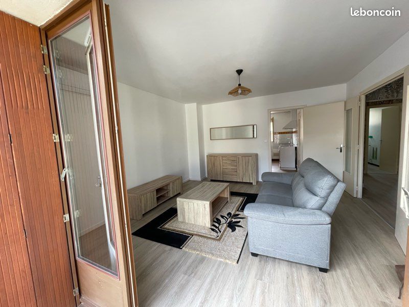 Appartement 3 pièces 80 m² · à Bletterans · 80 m² · 690 €/mois