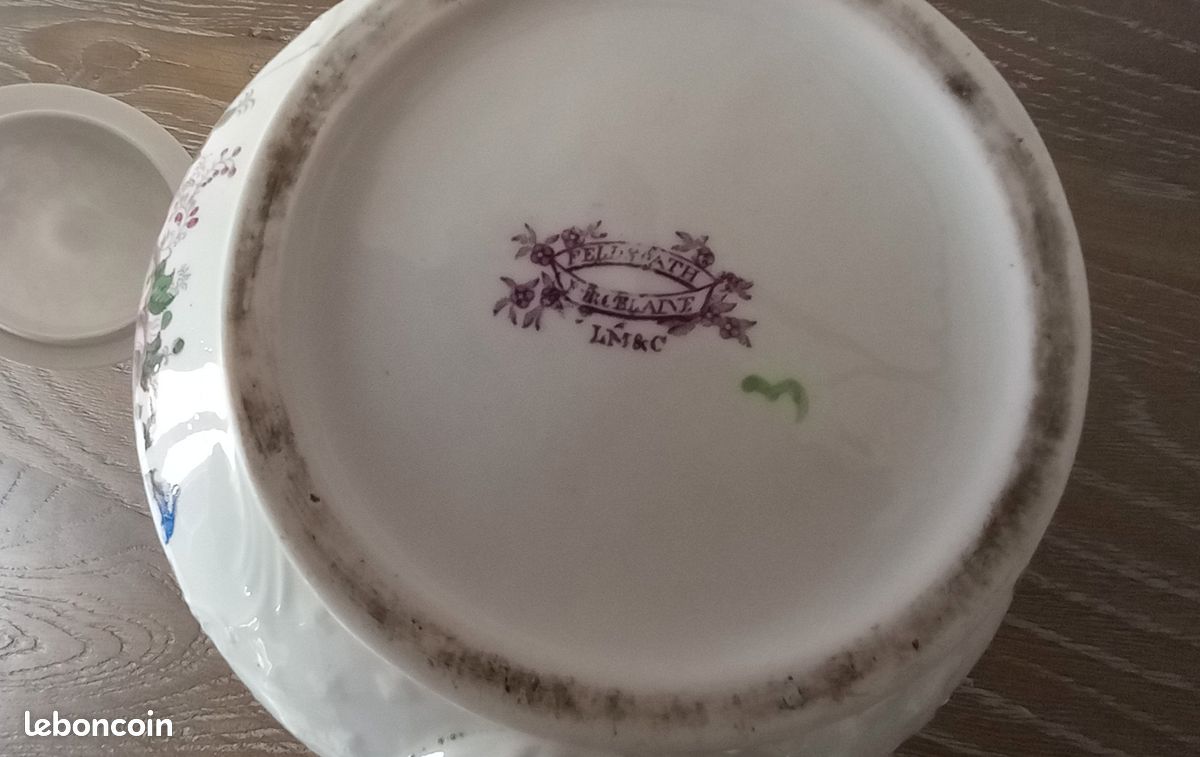 Théière Ancienne Vintage – Motif Floral, Céramique Crème (occasion)