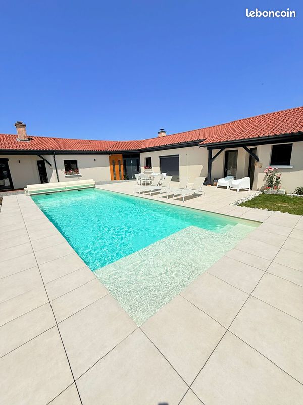 Studio avec spa privatif et accès piscine (image 8)