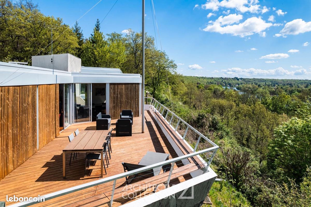 Maison 11 pièces 383 m² · à Nandy · 383 m² · 980 000 €