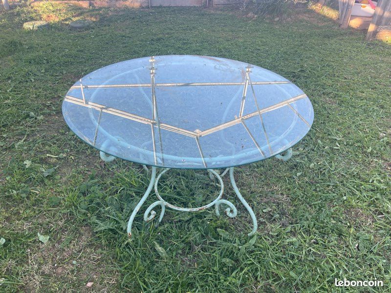 Table fer forgé (image 1)