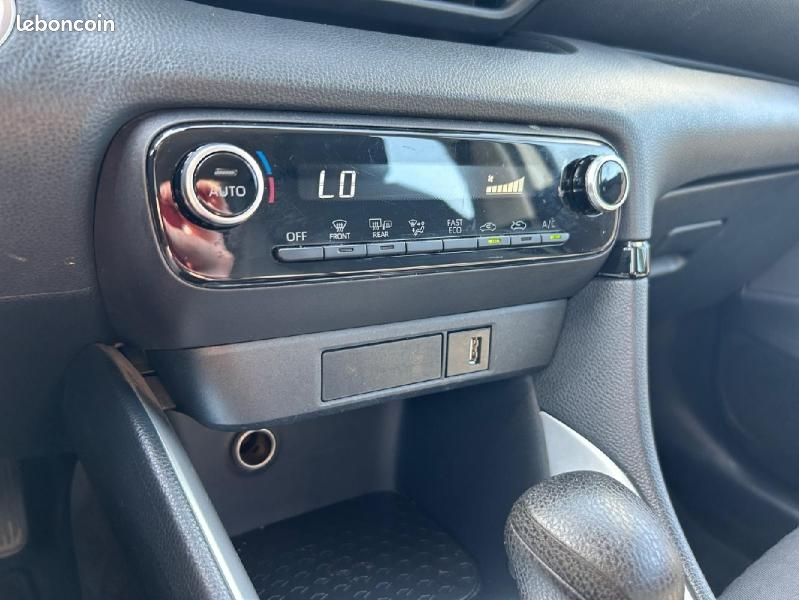 Toyota Yaris 116h Dynamic Business 5p + Programme Beyond Zero Academy MY22 (image 27)