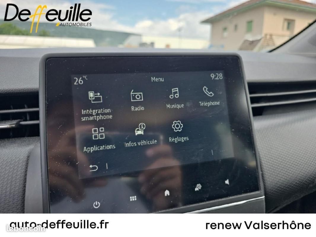 Renault Clio V TCe 90 Equilibre (image 17)