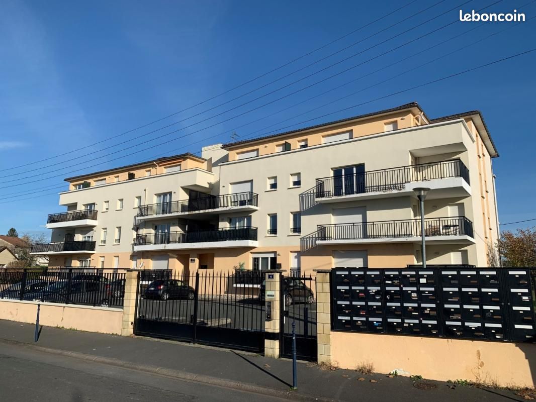 Appartement 2 pièces 40 m² · à Terrasson-Lavilledieu · 40 m² · 450 €
