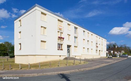 Appartement 4 pièces 100 m² · à Mehun-sur-Yèvre · 100 m² · 687 €/mois