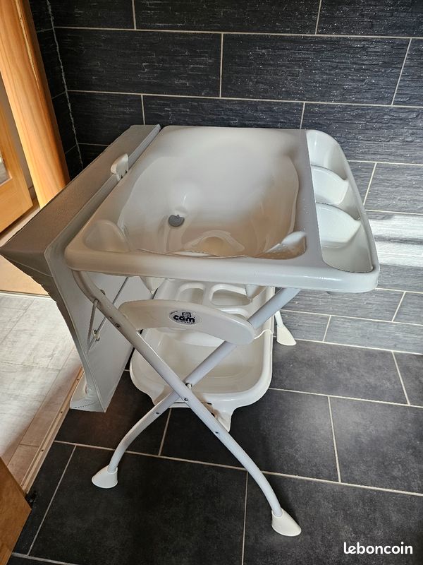 Combiné baignoire table à langer (image 3)