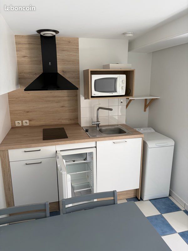 Appartement 2 pièces 25 m² · à Chaumont · 25 m² · 280 €