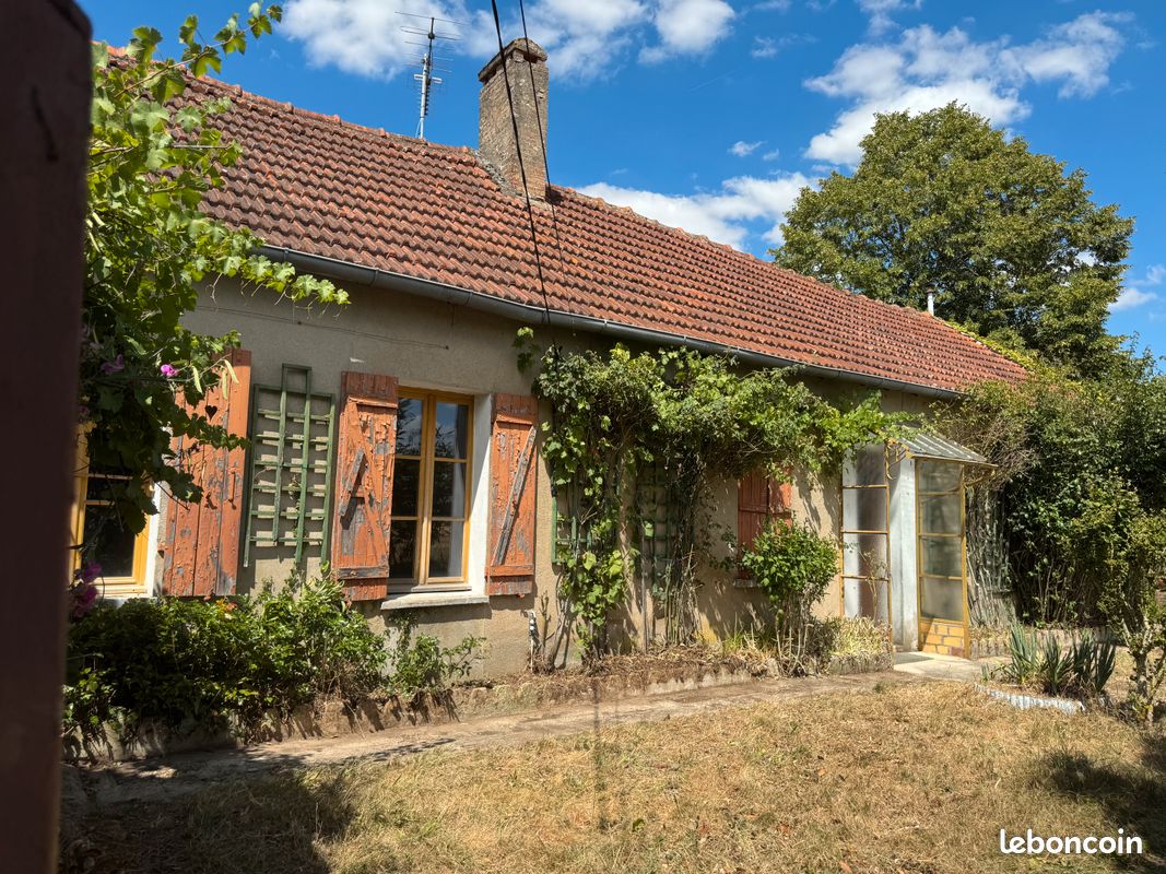 Maison 3 pièces 90 m² · à Fouchères · 90 m² · 85 000 €