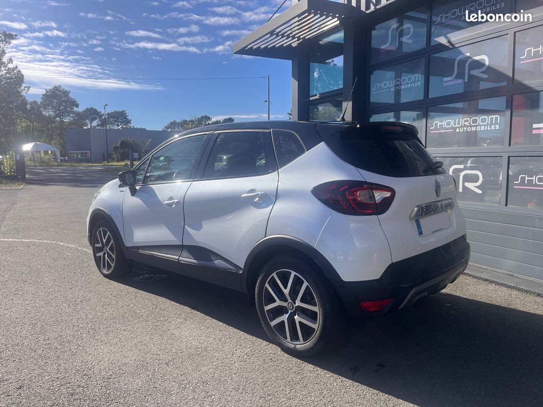 Renault Captur 1.3 TCE 150 S Edition (image 2)