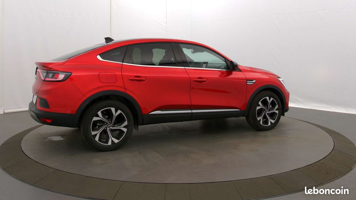 Renault arkana e tech full hybrid 145 gsr2 techno (image 12)