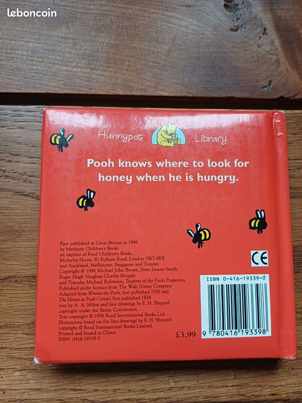 Livre en anglais en carton Winnie l'ourson (image 2)