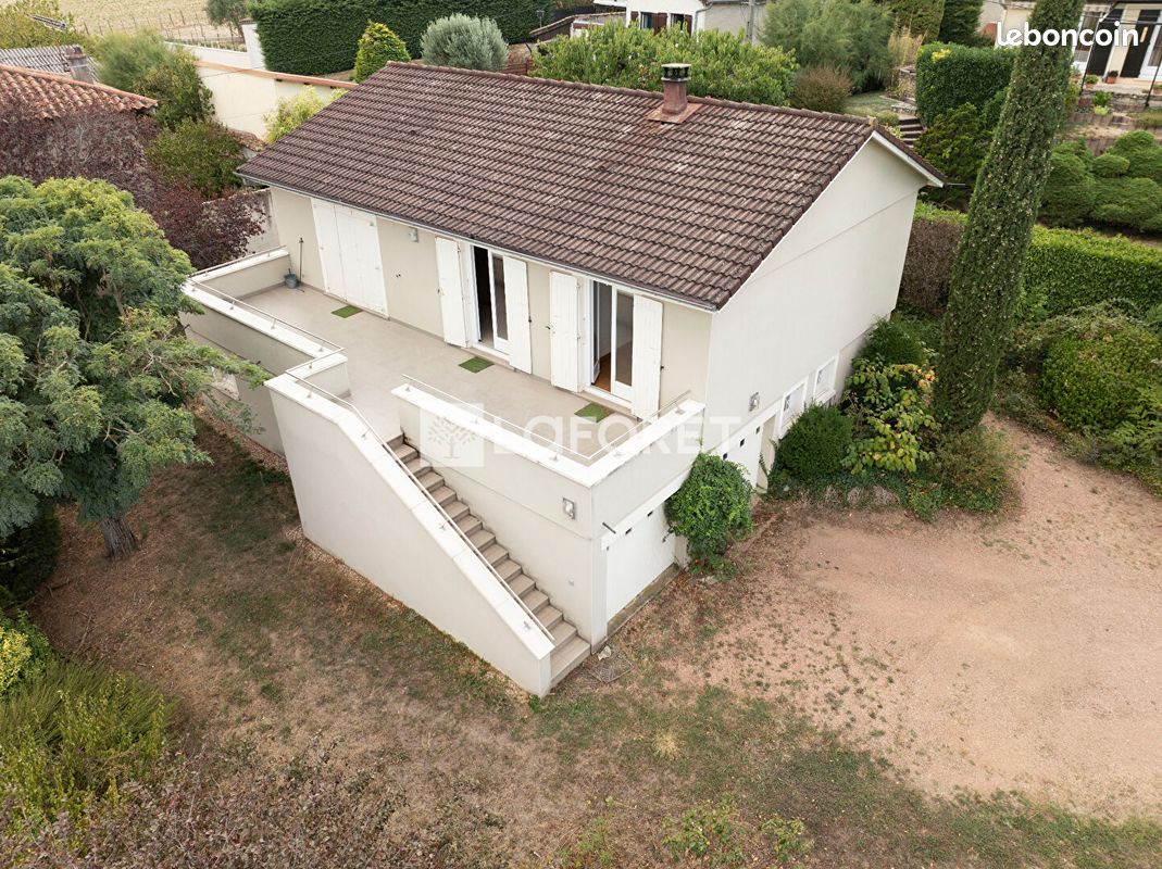 Maison 5 pièces 150 m² · à Fleurieux-sur-l'Arbresle · 150 m² · 450 000 €