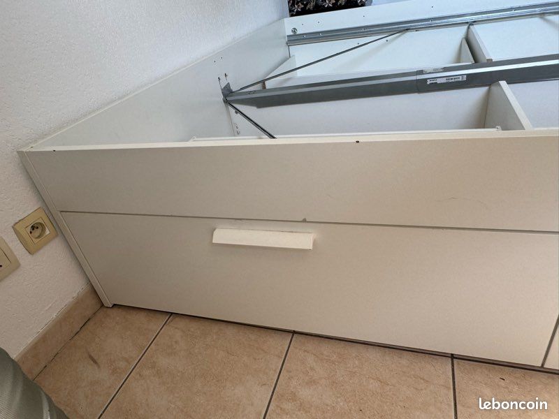 Lit IKEA (cadre lit + sommier + matelas) 180x200 (image 10)