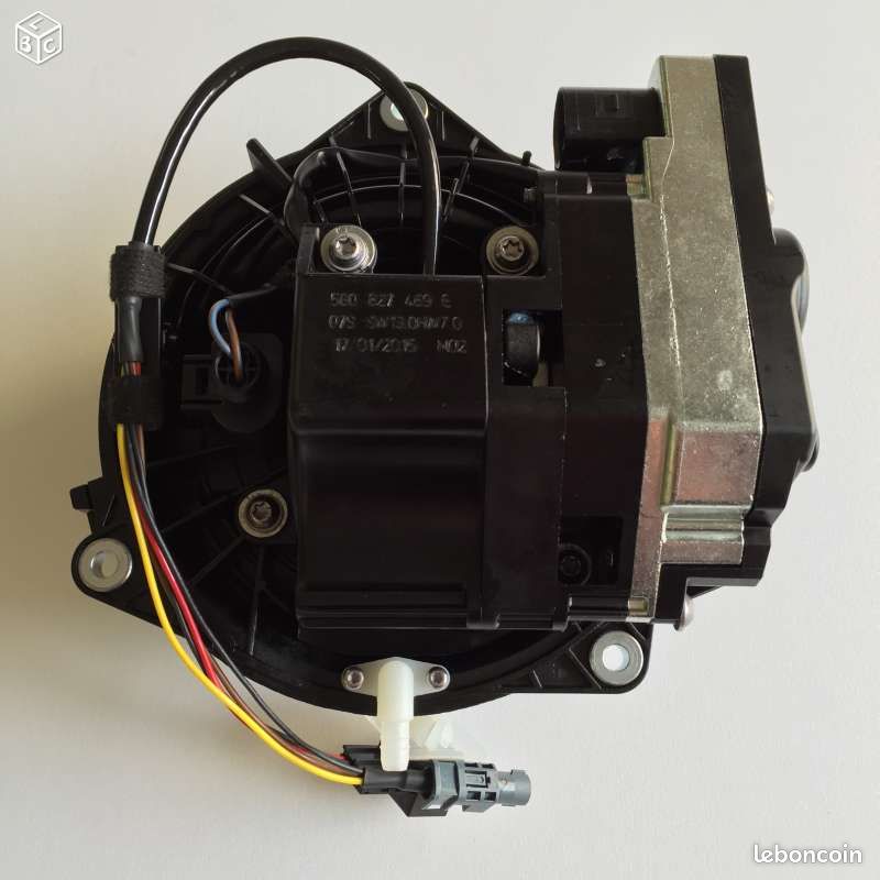 Caméra de recul OEM Volkswagen Golf 7 (TECHNIKAUTO) (image 3)