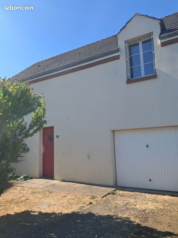 Maison 5 pièces 93 m² · à Ladon · 93 m² · 715 €/mois