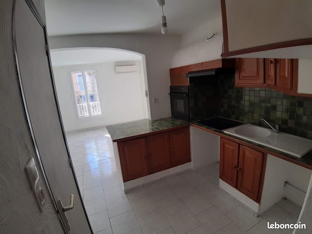 Appartement 3 pièces 52 m² · à La Seyne-sur-Mer · 52 m² · 745 €/mois