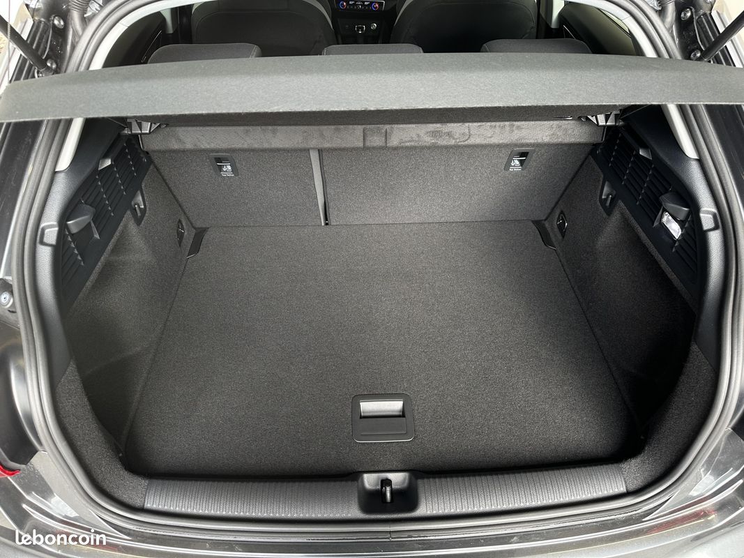 AUDI Q2 35 TFSI 150 S tronic 7 Advanced (image 7)