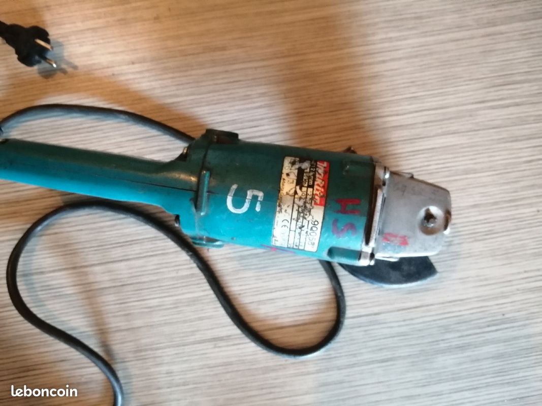 Disqueuse makita en panne (image 3)