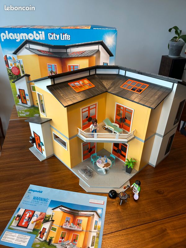 Playmobil maison city life 9266 + accessoires (image 1)