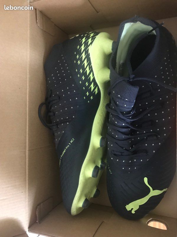 Vend crampons puma futur Z Neymar taille 40 (image 3)