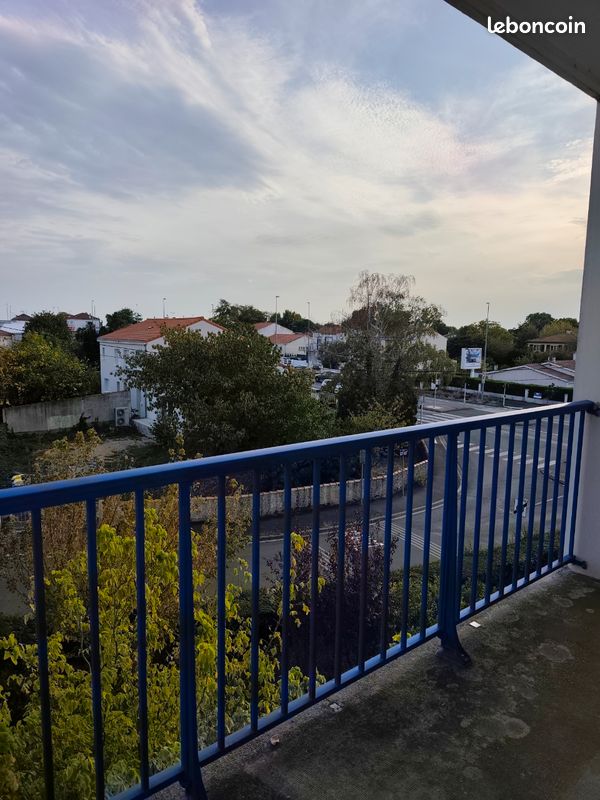 Appartement 3 pièces 60 m² · à Rochefort · 60 m² · 140 000 €