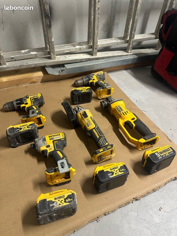 Vente outillages Dewalt et plus encore.. (image 2)