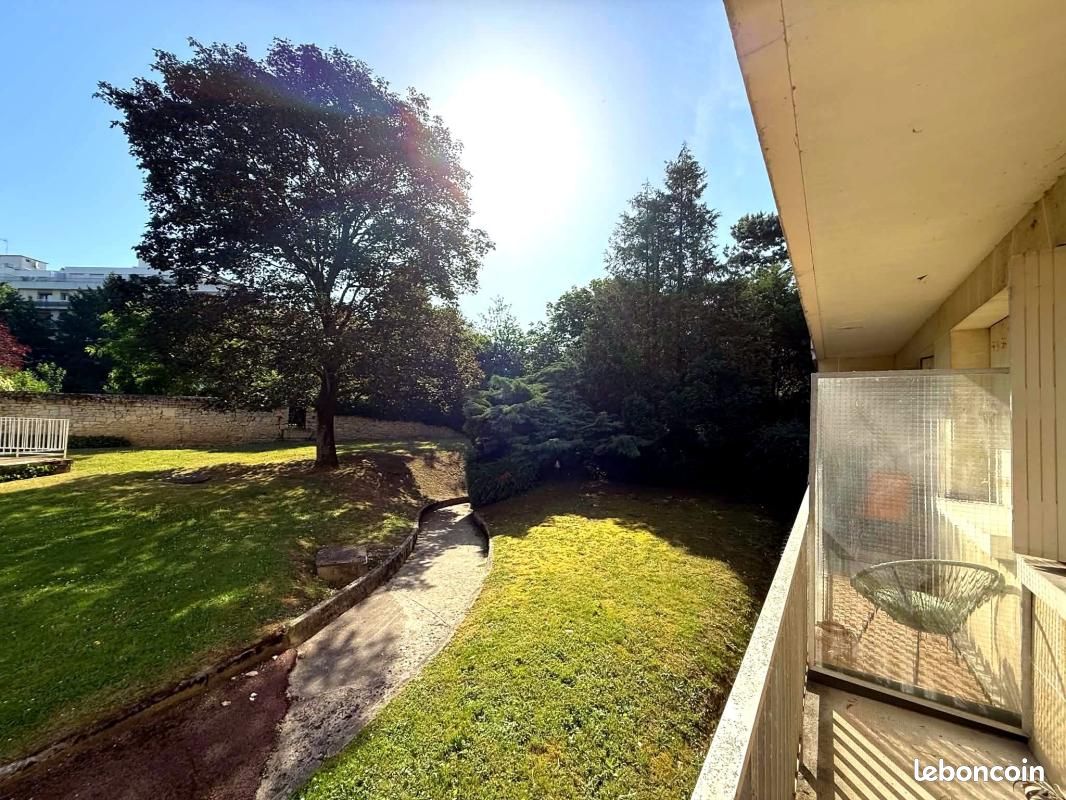 Appartement 2 pièces 44 m² · à Compiègne · 44 m² · 120 000 €