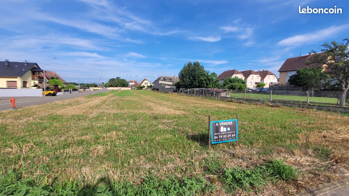 Terrain 500m² libre de constructeur et au calme - Ventes immobilières