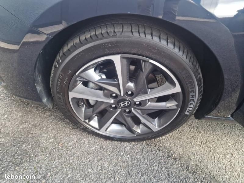 Hyundai i30 SW 1.0 T-GDi 100ch Creative DCT-7 (image 14)