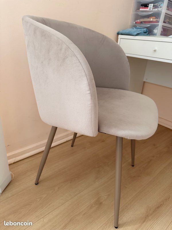 Six Chaises fauteuils nettoyable facilement (image 2)