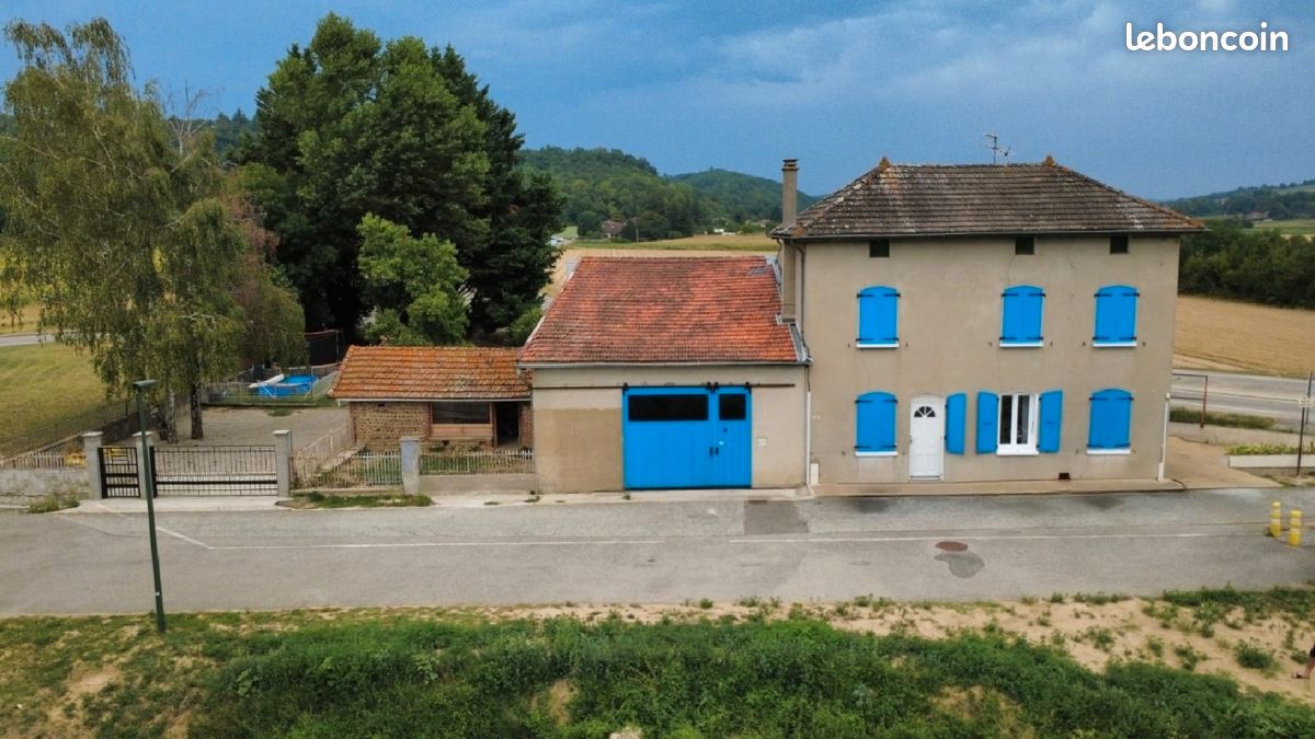 Maison 7 pièces 140 m² · à Charmes-sur-l'Herbasse · 140 m² · 274 000 €